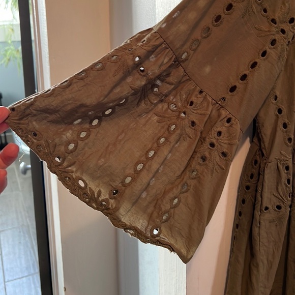 Country living olive green eyelet three-quarter, inch length sleeve top Size XL - Picture 4 of 5